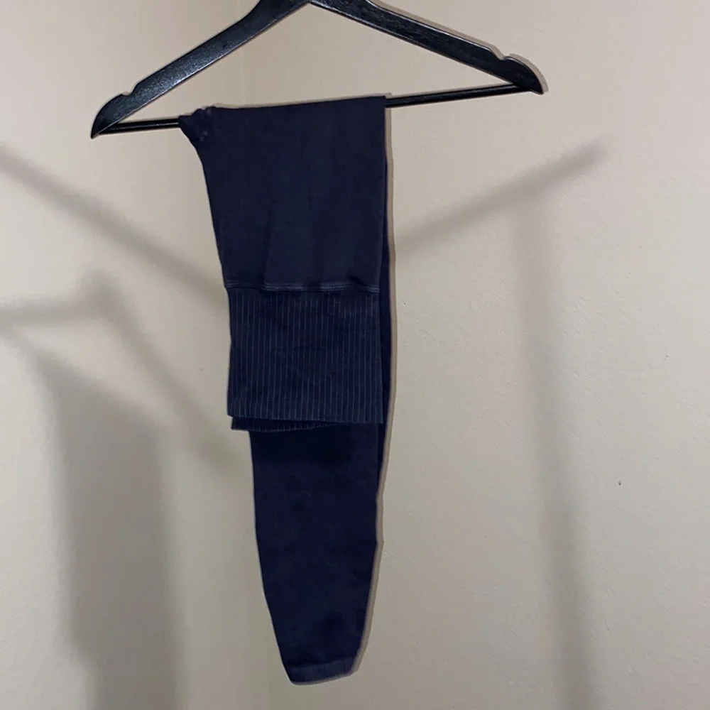 NWOT Free People Movement Good karma leggings size m/l color washed black - Picture 6 of 9